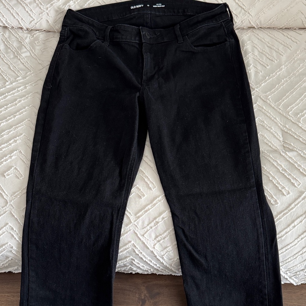 Old Navy Women's Classic Black Straight Leg Jeans